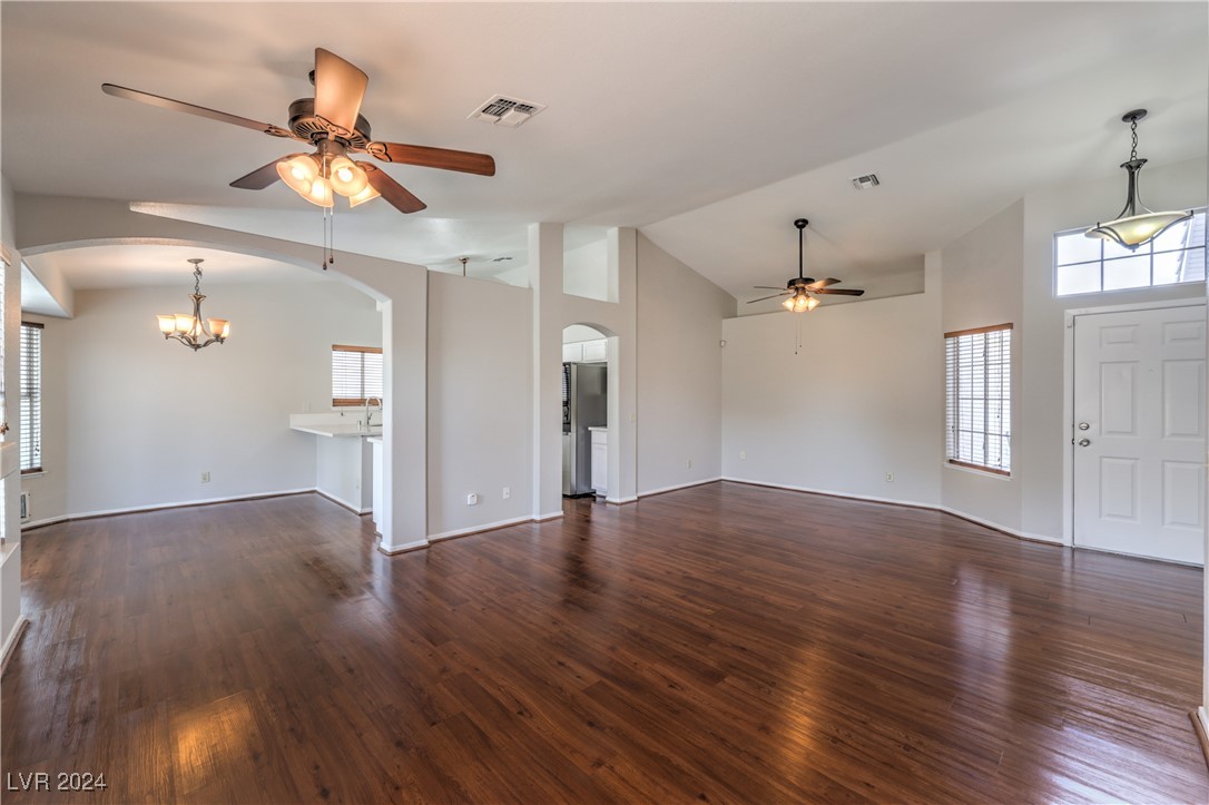 4357 Valley Regal Way Property Photo 11