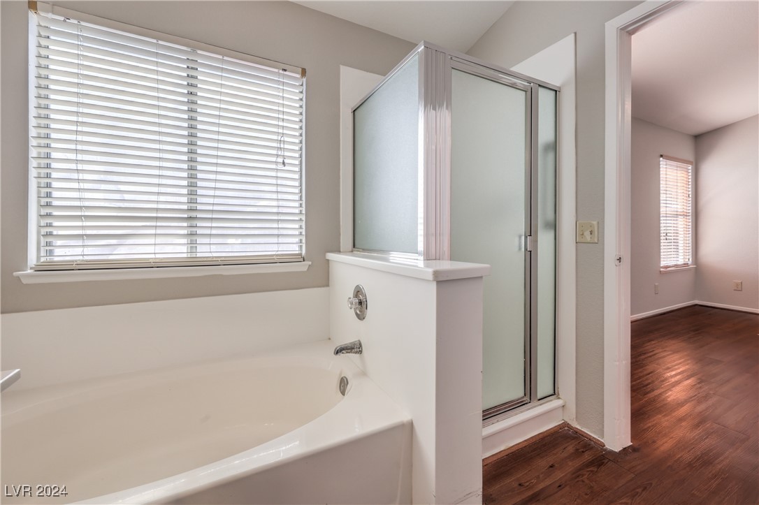 4357 Valley Regal Way Property Photo 25