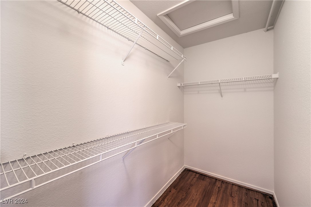 4357 Valley Regal Way Property Photo 26