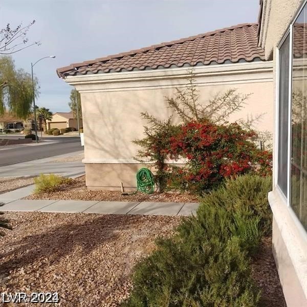 1652 Black Fox Canyon Road Property Photo 4