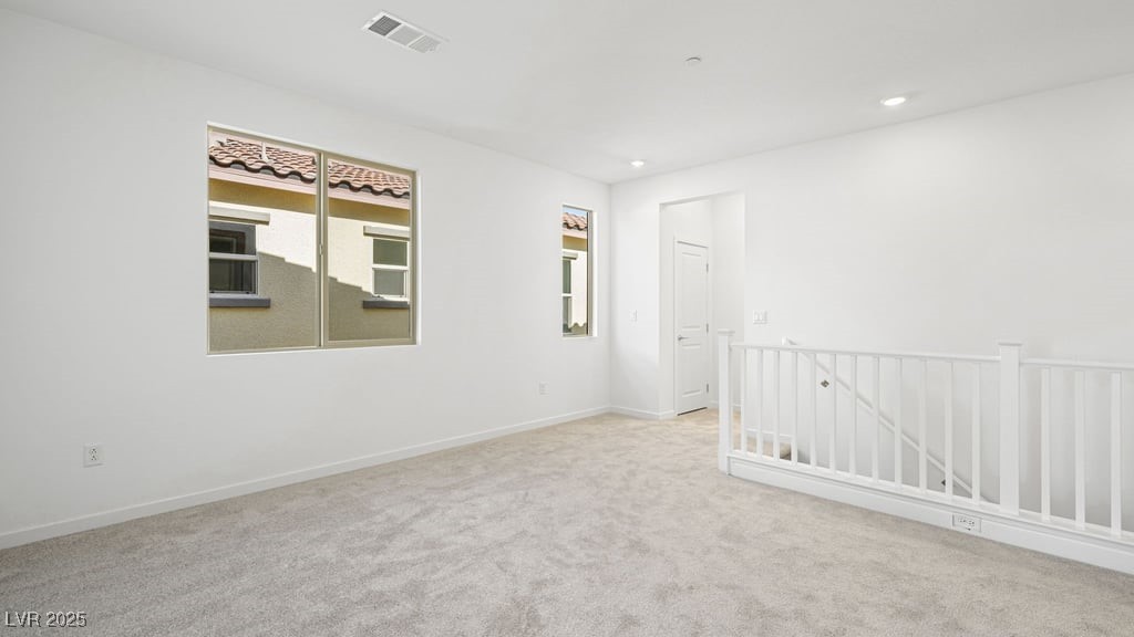 655 North Water Street Property Photo 13