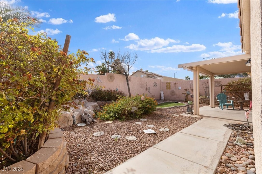 9131 Indian Breeze Drive Property Photo 19