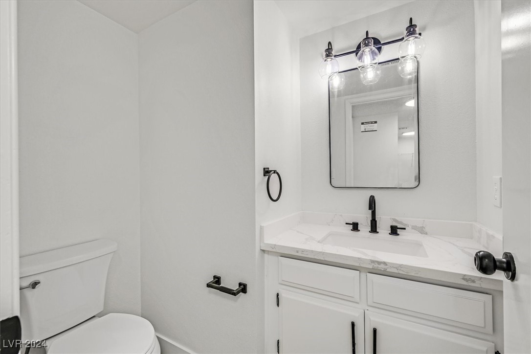 108 Almendio Lane Property Photo 11
