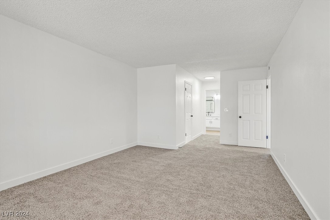 108 Almendio Lane Property Photo 18