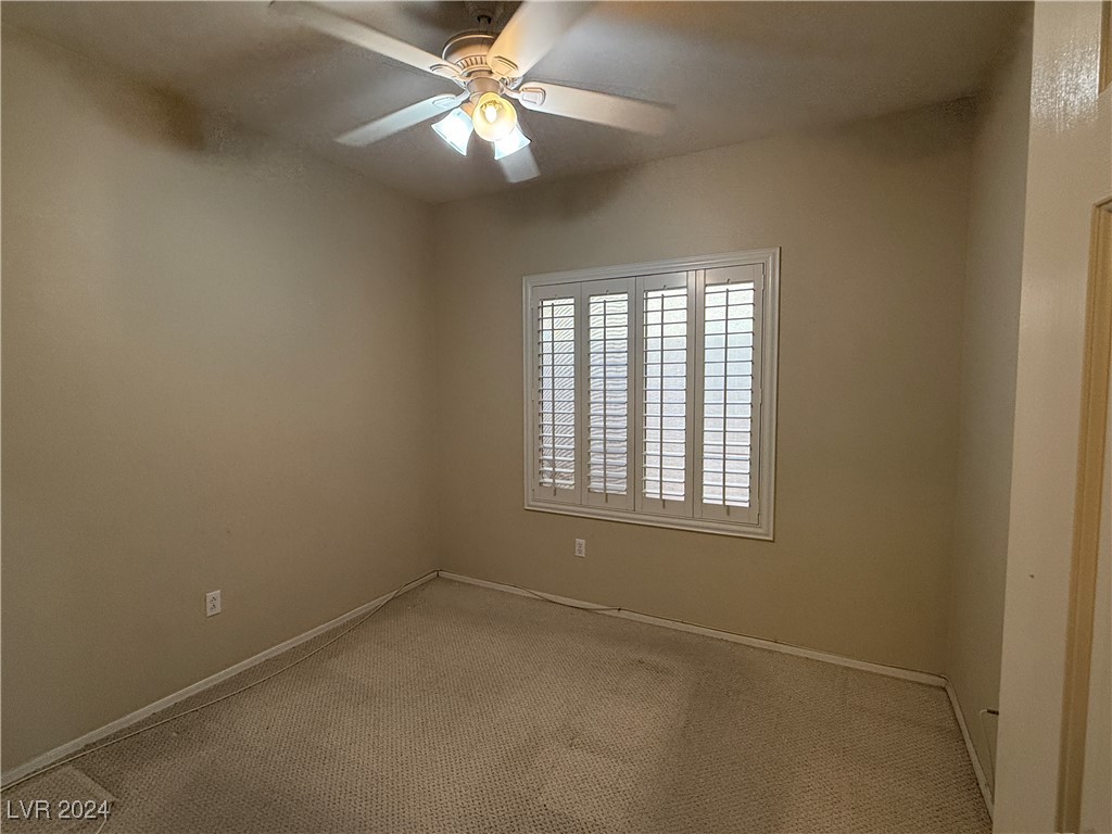 2136 Desert Woods Drive Property Photo 15