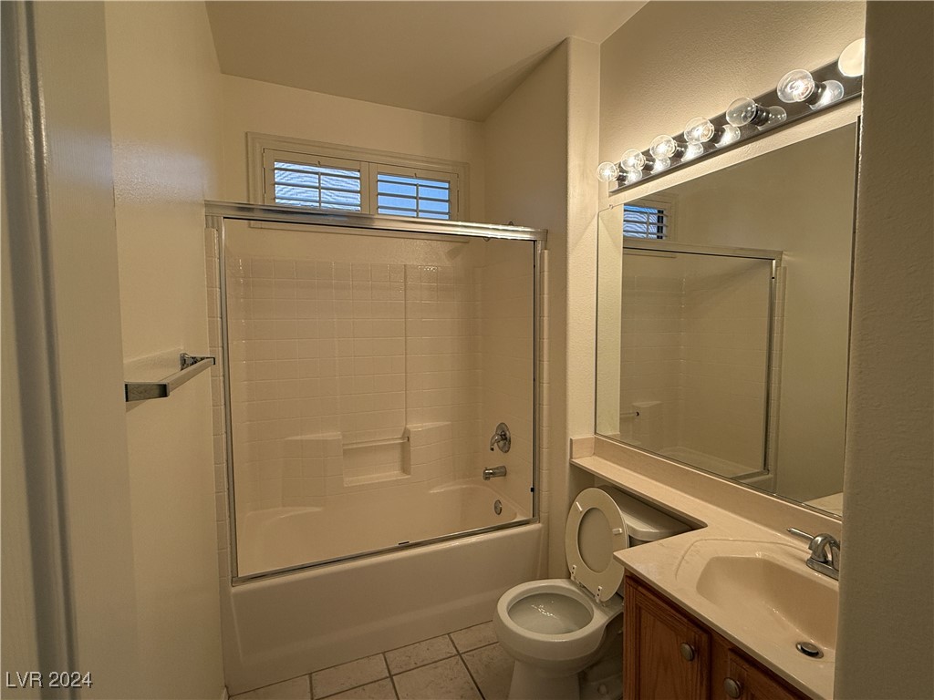 2136 Desert Woods Drive Property Photo 19