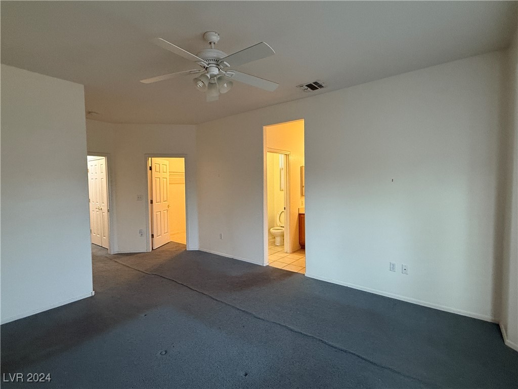 2136 Desert Woods Drive Property Photo 24