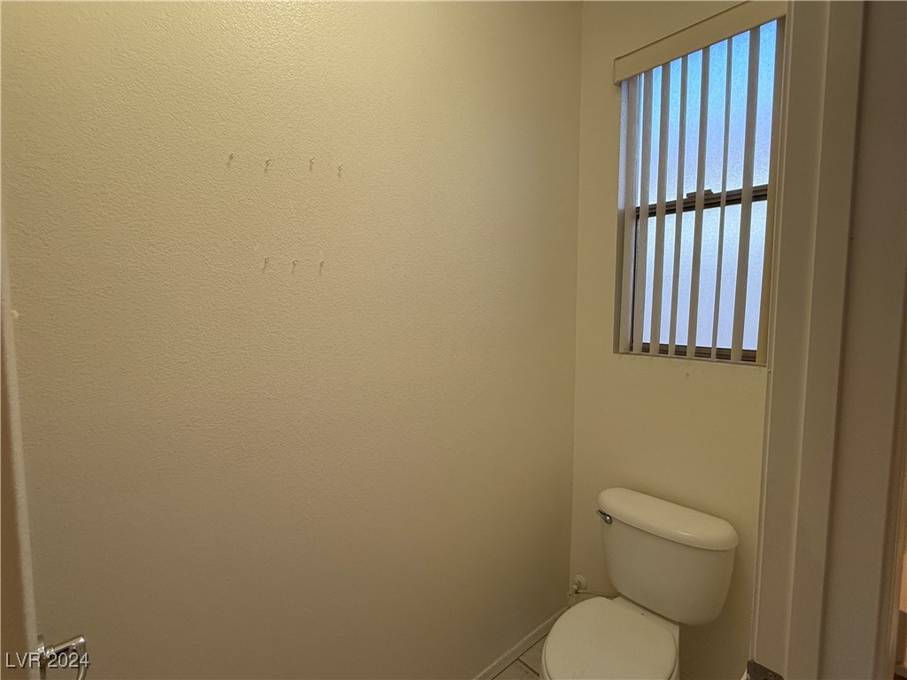 2136 Desert Woods Drive Property Photo 27