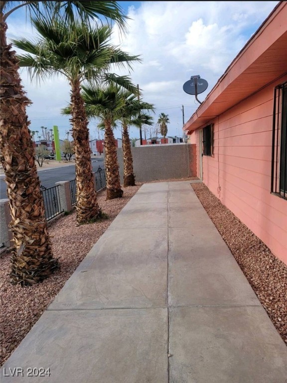 5212 Rou Circle Property Photo 7