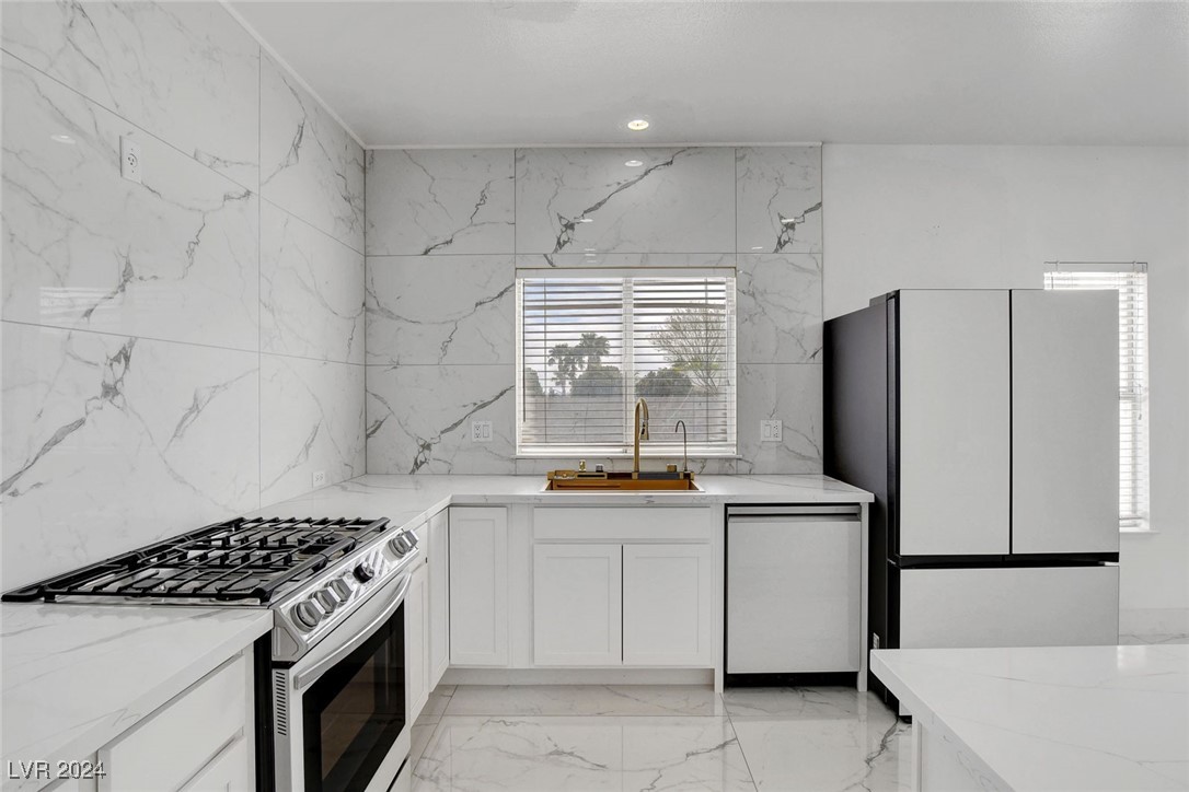 6315 North El Capitan Way Property Photo 19