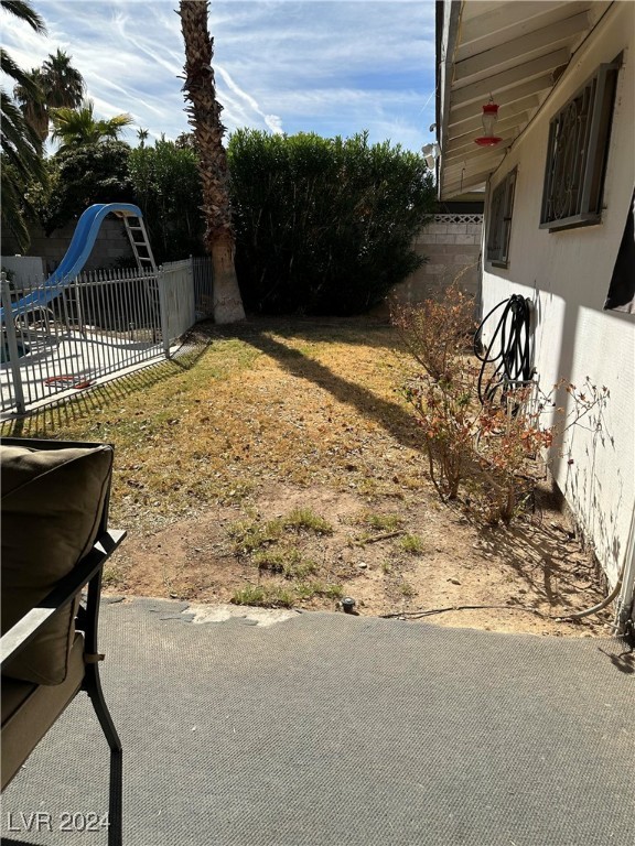 3909 Woodhill Avenue Property Photo 25