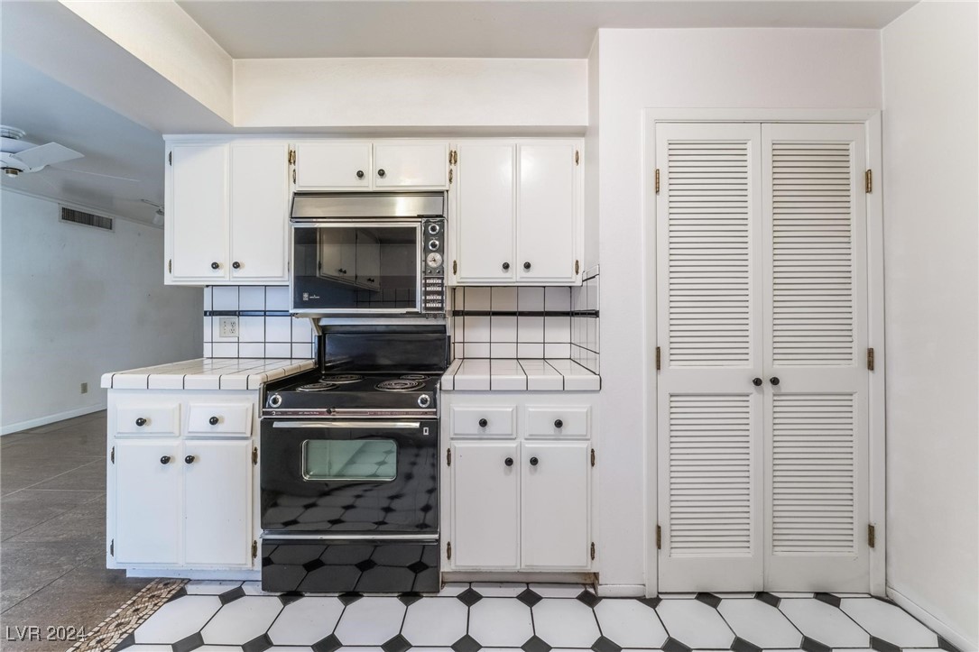 3125 Pinehurst Drive A Property Photo 14