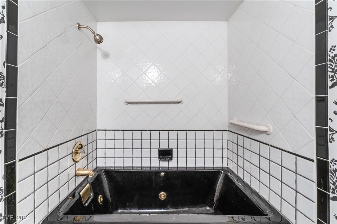 3125 Pinehurst Drive A Property Photo 20