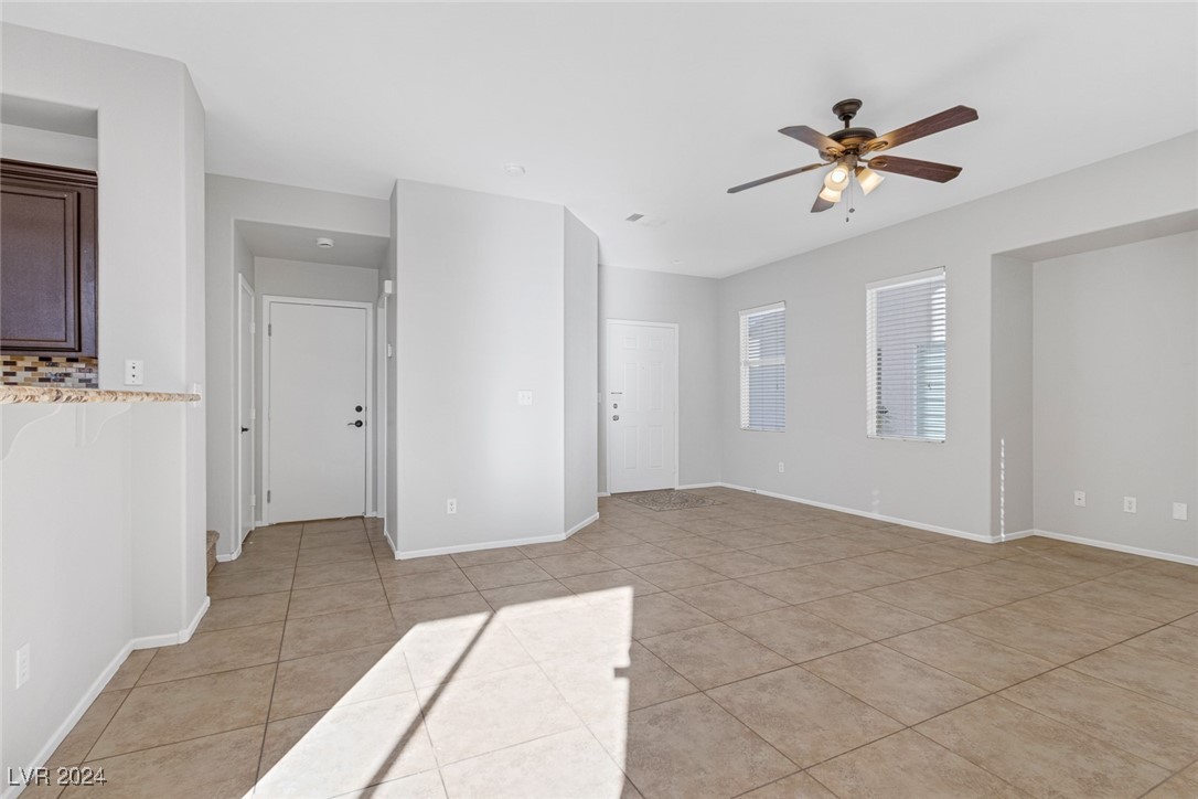 135 Gracious Crest Avenue Property Photo 13