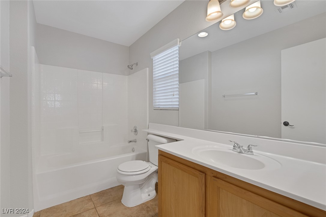 135 Gracious Crest Avenue Property Photo 32