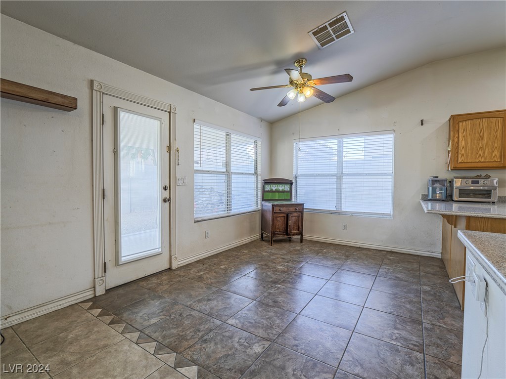 6209 Peggotty Avenue Property Photo 9