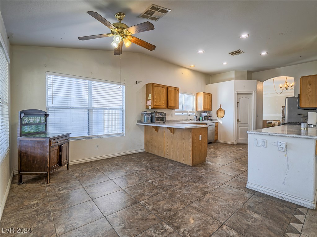 6209 Peggotty Avenue Property Photo 10