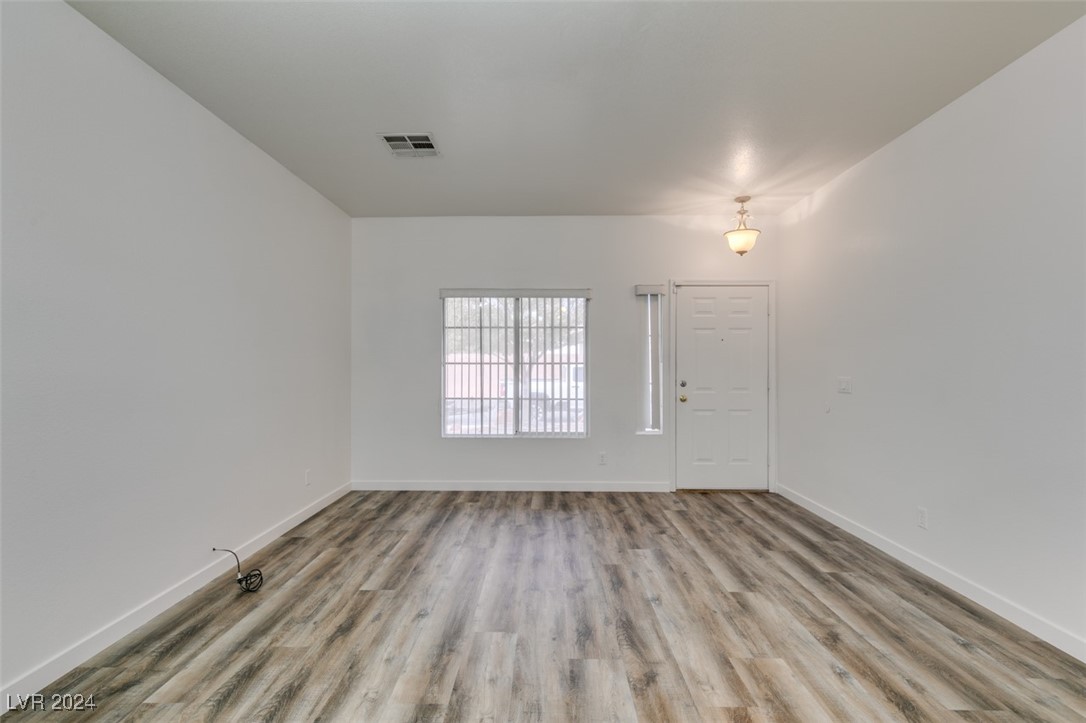 6214 Osaka Pearl Street Property Photo 9