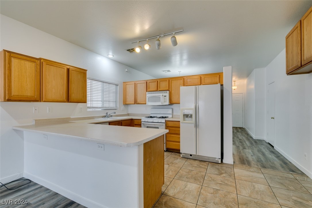 6214 Osaka Pearl Street Property Photo 29