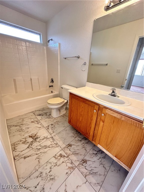 9844 Ashton Pines Court Property Photo 16
