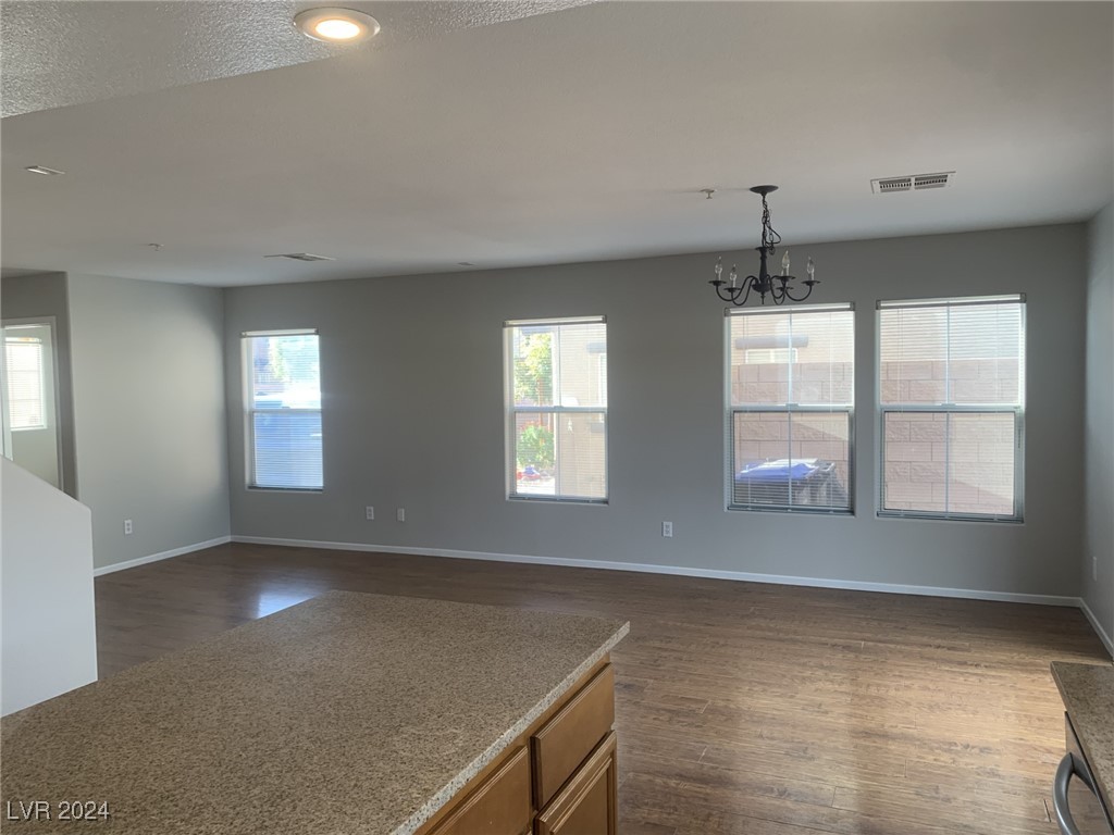 1064 Paradise Coach Drive Property Photo 14