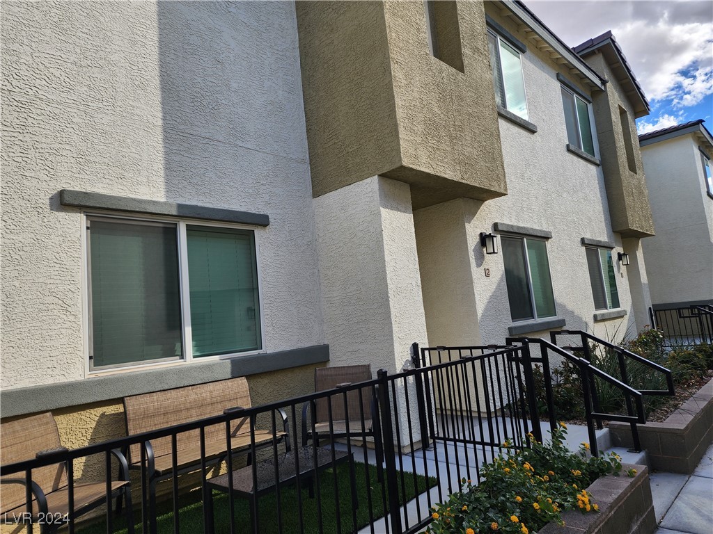 12369 Golden Wreath Road 2 Property Photo 3