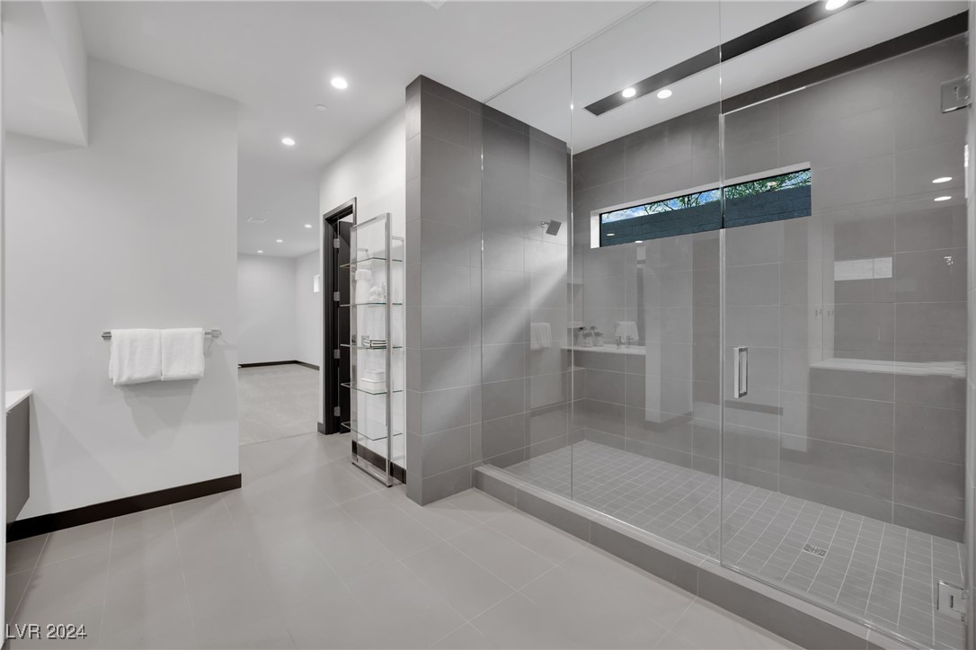 28 Rainbow Point Place Property Photo 43