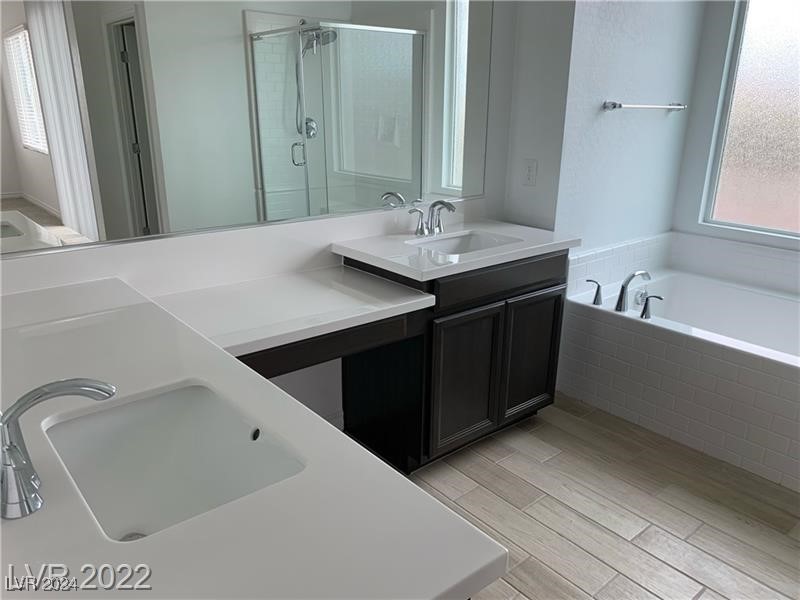 7112 Sayonara Vista Street Property Photo 9
