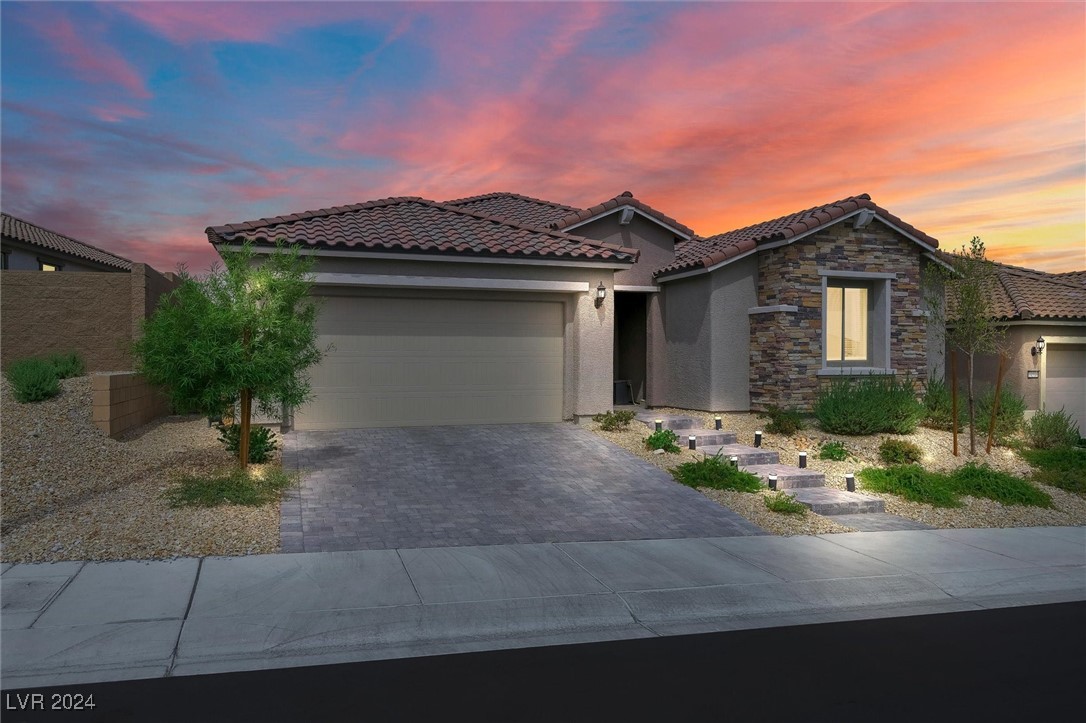 10522 Skye Arroyo Avenue Property Photo 3
