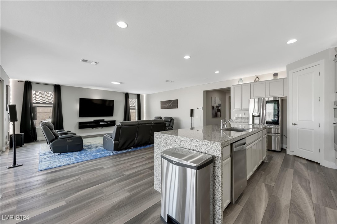 10522 Skye Arroyo Avenue Property Photo 12