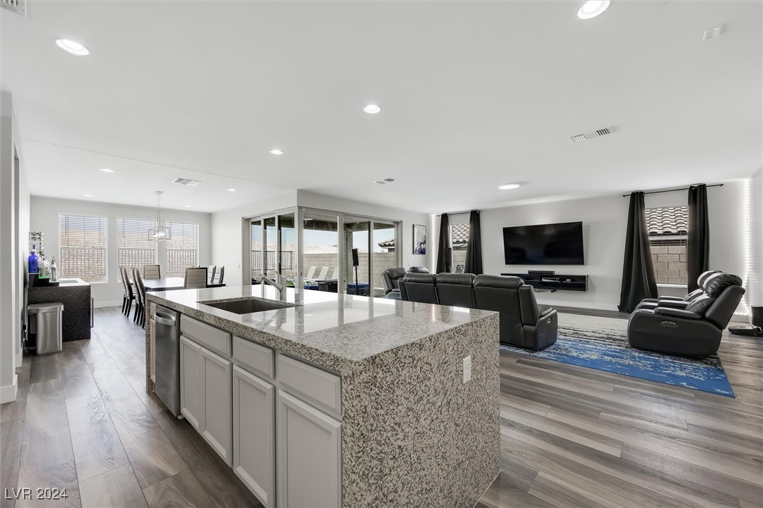 10522 Skye Arroyo Avenue Property Photo 15