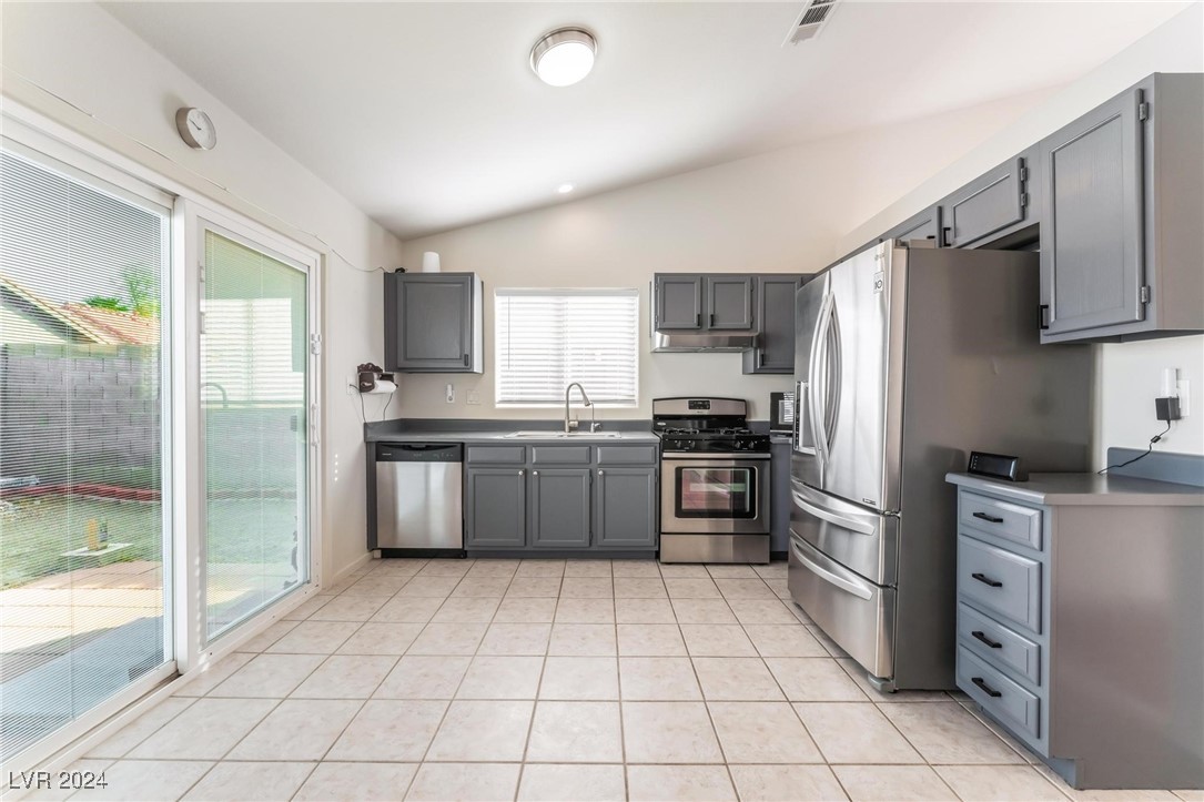 6370 Canyon Vista Court Property Photo 8