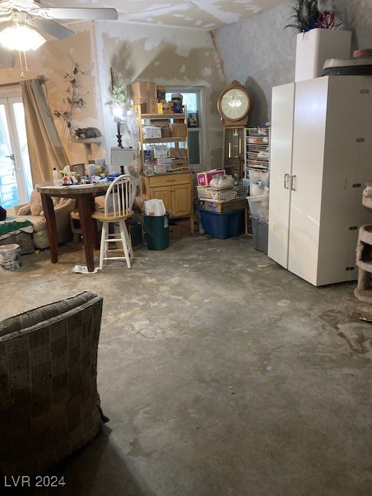 4243 East Carey Avenue Property Photo 8