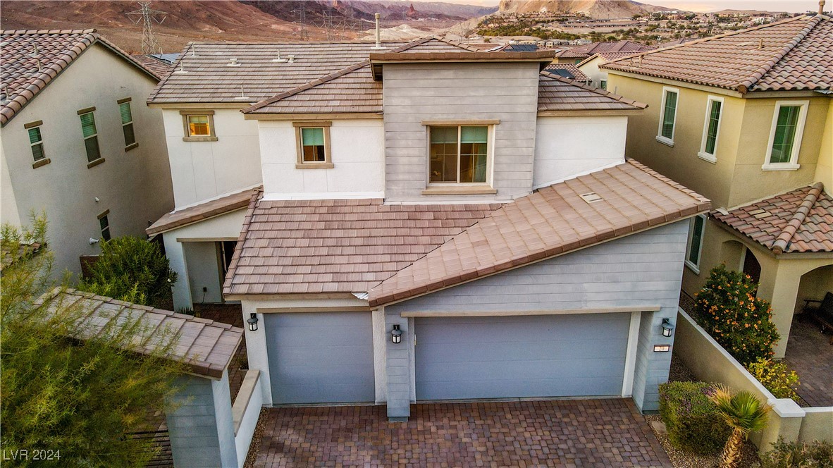 20 Papavero Court Property Photo 8