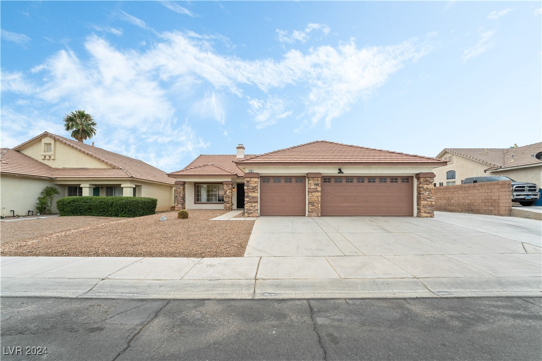 5301 Clouds Rest Avenue Property Photo 1