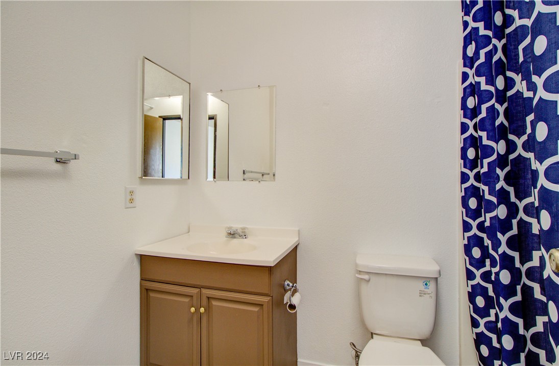 518 Elm Street H Property Photo 18