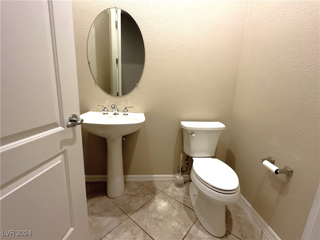 2242 Discovery Lake Court Property Photo 15