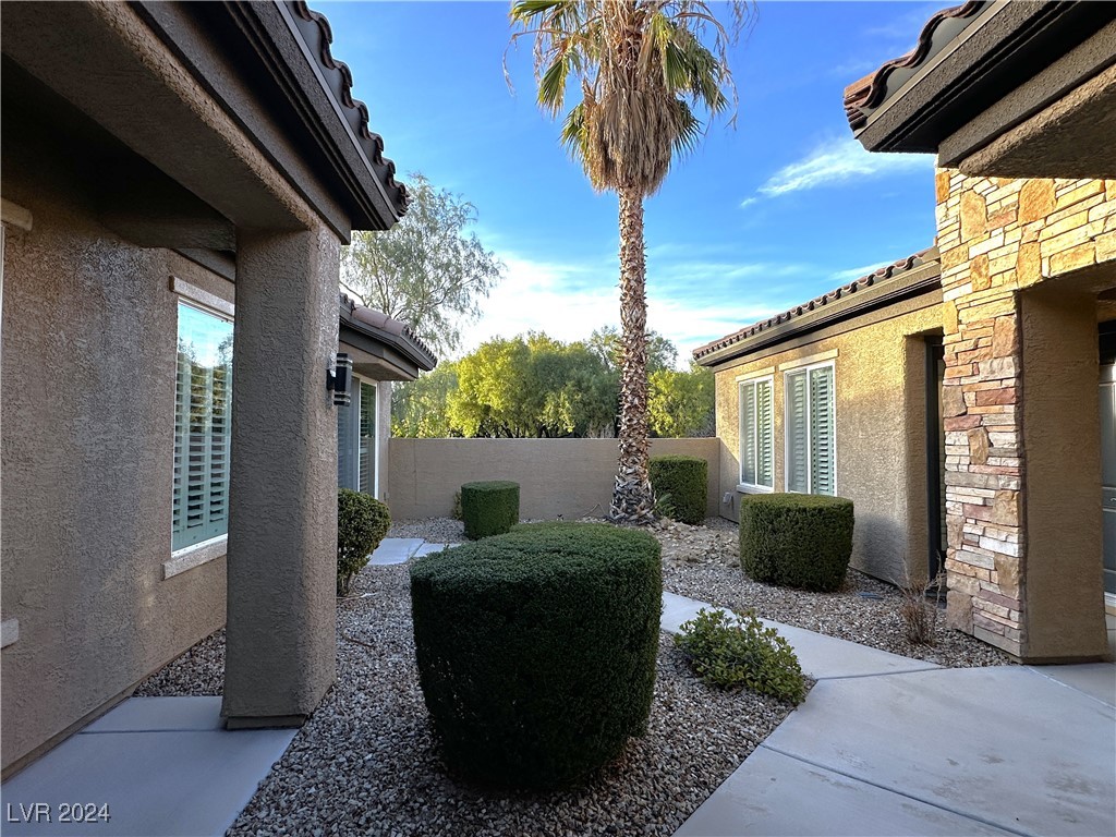 2242 Discovery Lake Court Property Photo 50