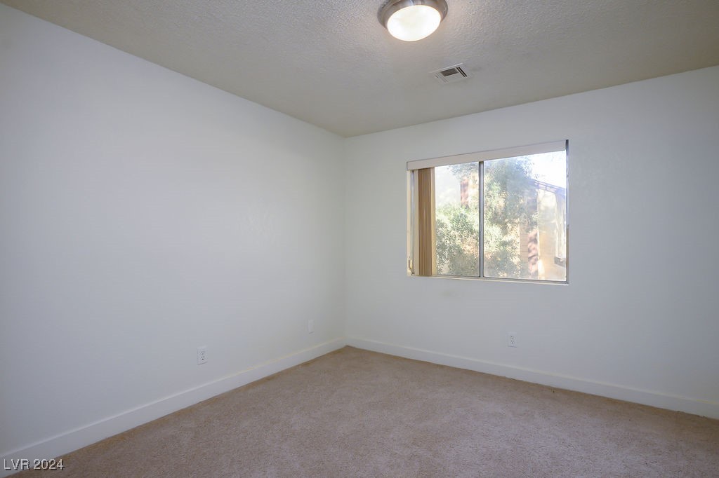 567 Kristin Lane Property Photo 11