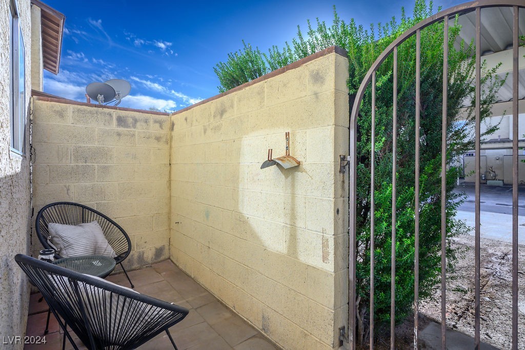 567 Kristin Lane Property Photo 16