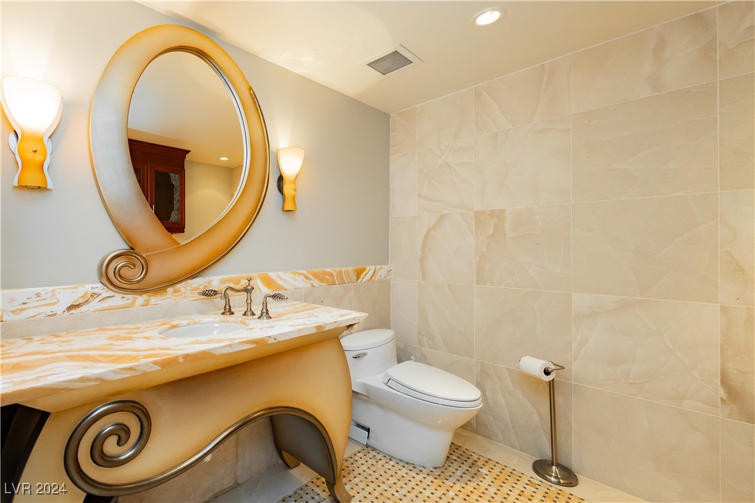 3111 Bel Air Drive 28c Property Photo 16