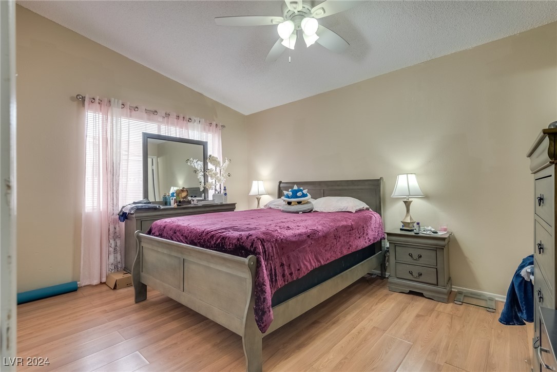 2192 Wagonwheel Avenue Property Photo 21