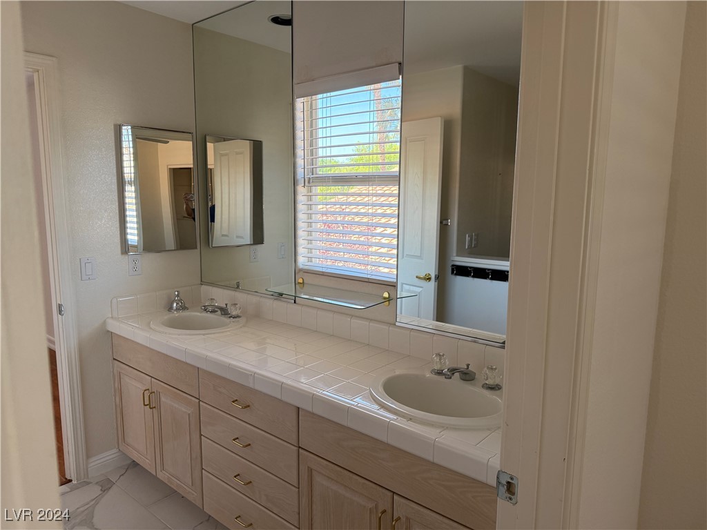 2208 Fiero Drive Property Photo 37