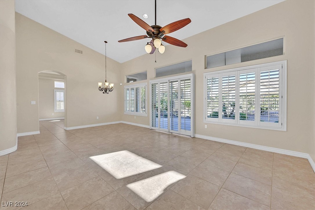 10032 Hope Island Drive Property Photo 10