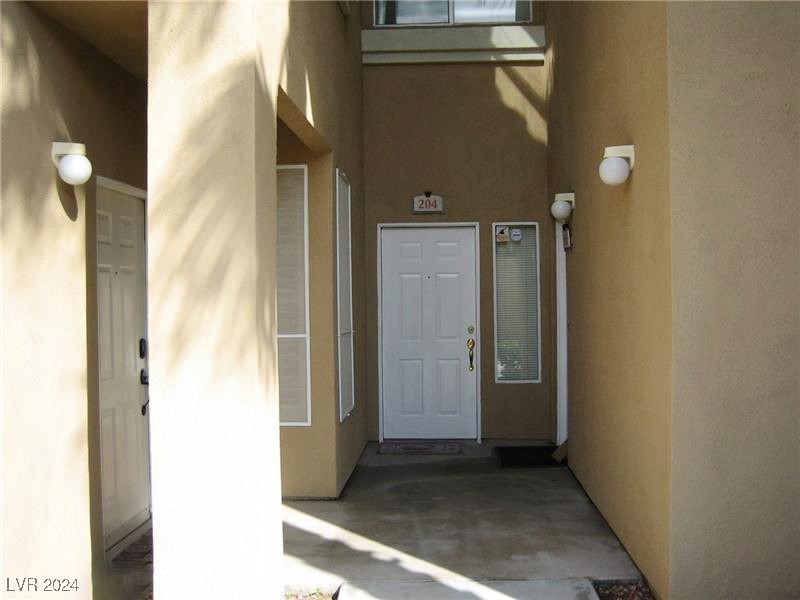 1605 Crimson Hills Drive 204 Property Photo 3
