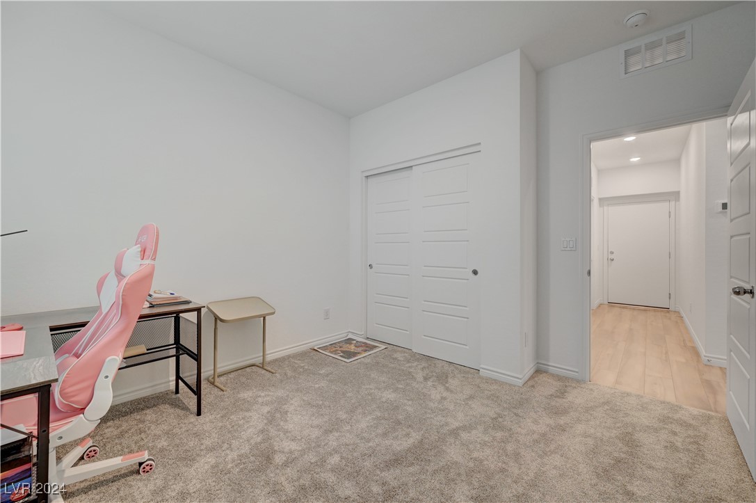 600 North Carriage Hill Drive 1179 Property Photo 25