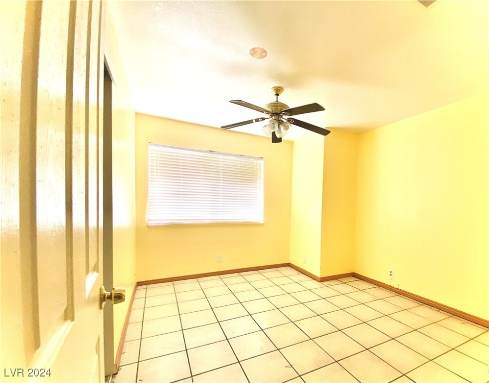 5220 Del Rey Avenue Property Photo 5
