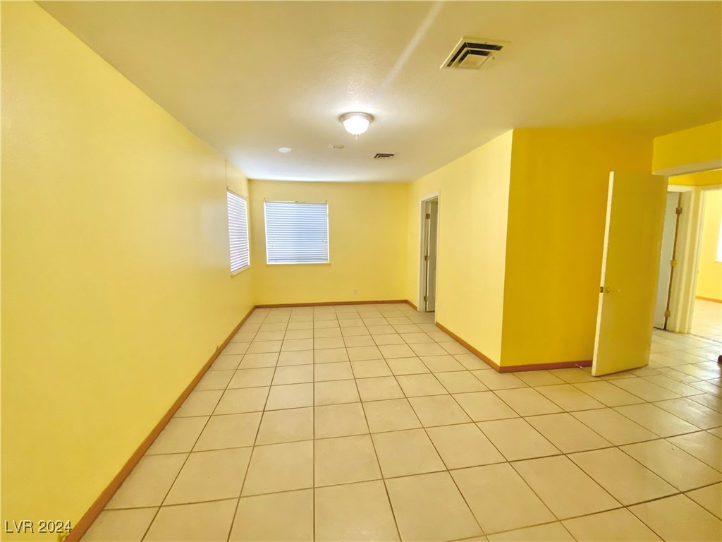 5220 Del Rey Avenue Property Photo 8