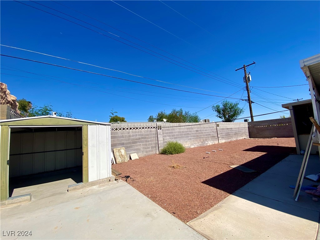 5220 Del Rey Avenue Property Photo 12
