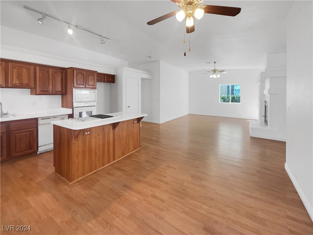 1431 Watercreek Drive Property Photo 15